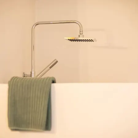 Sestaluna - Trulli Con Piscina Privata