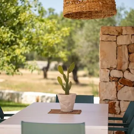 Sestaluna - Trulli Con Piscina Privata * Ostuni