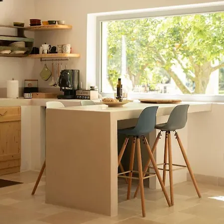 Sestaluna - Trulli Con Piscina Privata *