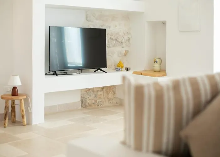 Sestaluna - Trulli Con Piscina Privata Villa *