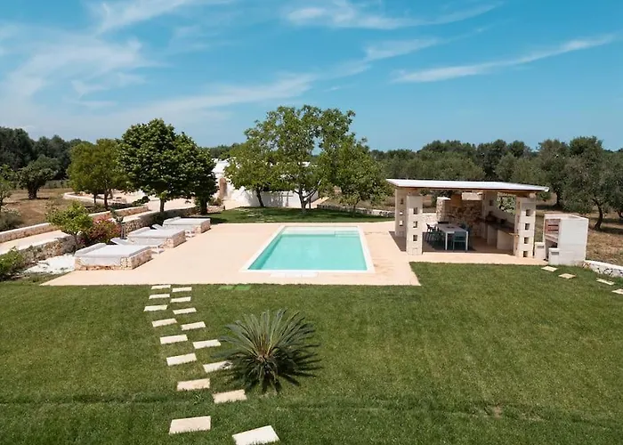 ヴィラ Sestaluna - Trulli Con Piscina Privata *